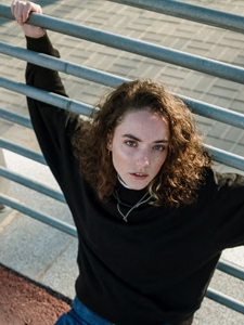 Sweatshirt